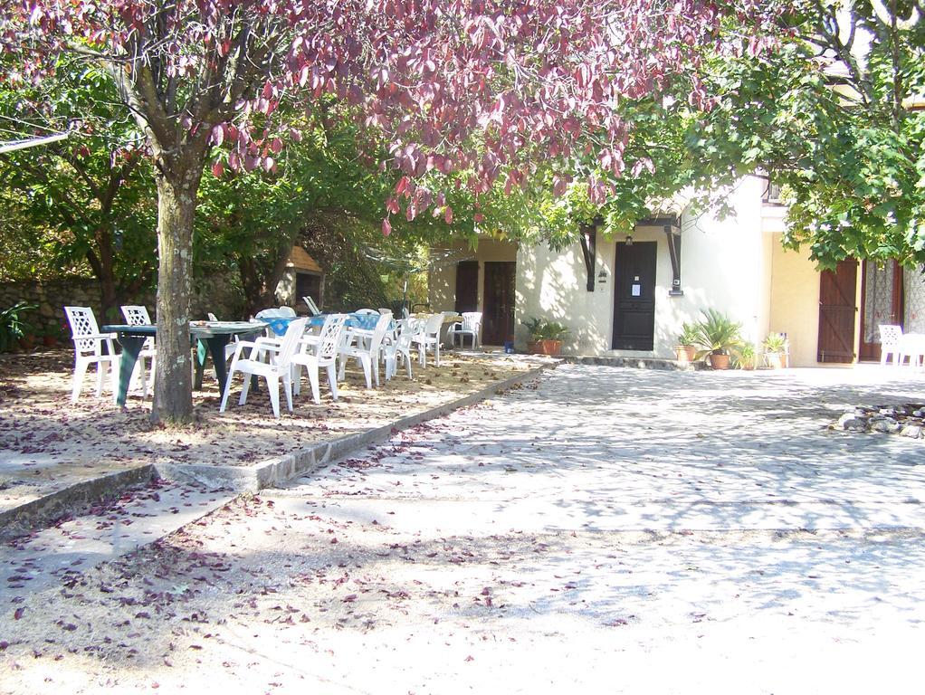 Le Cevenn'Hols Apartment Le Vigan  Ngoại thất bức ảnh